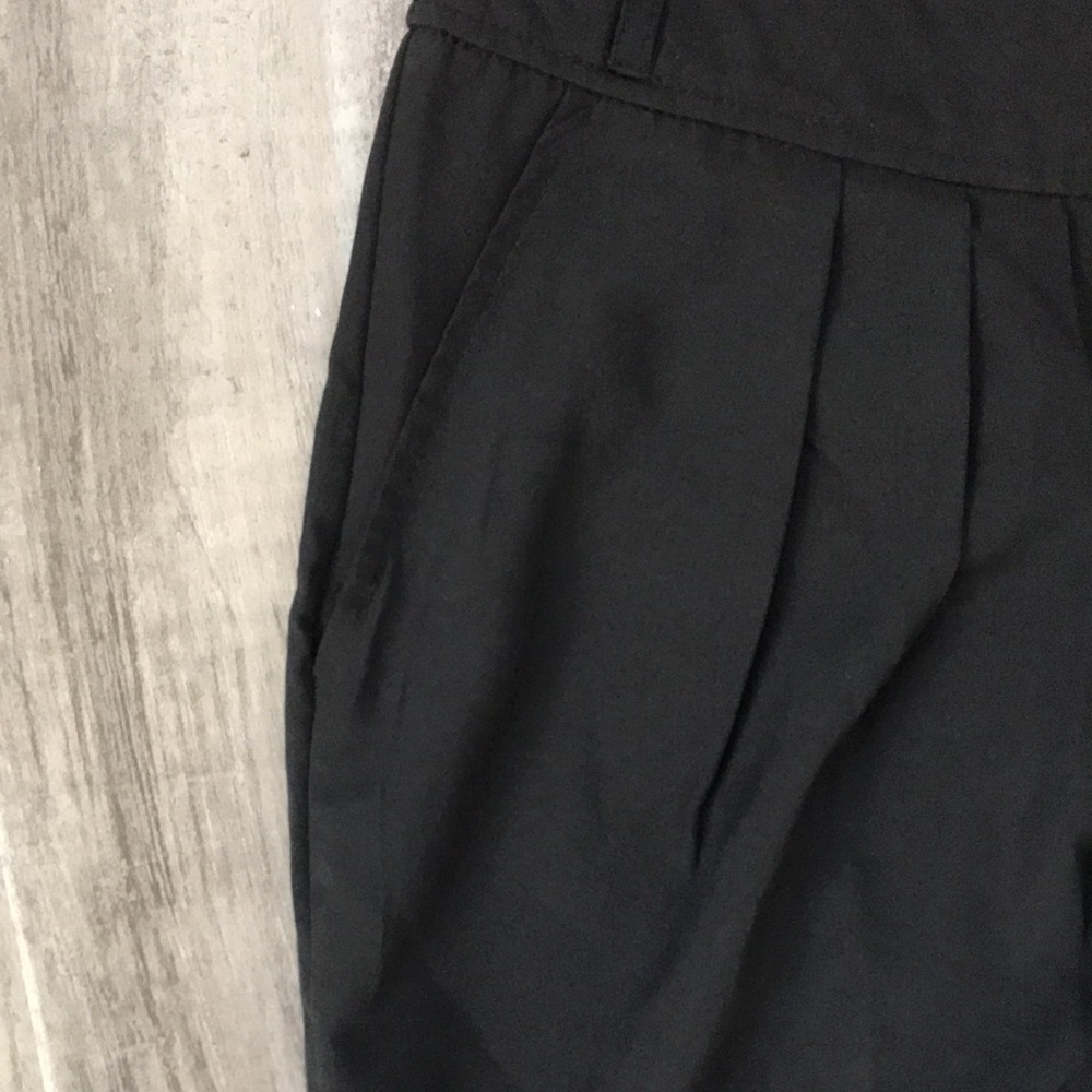 Bar III Crop Pant. - Picture 3 of 10